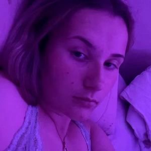 Meet your Posher, Lorraine